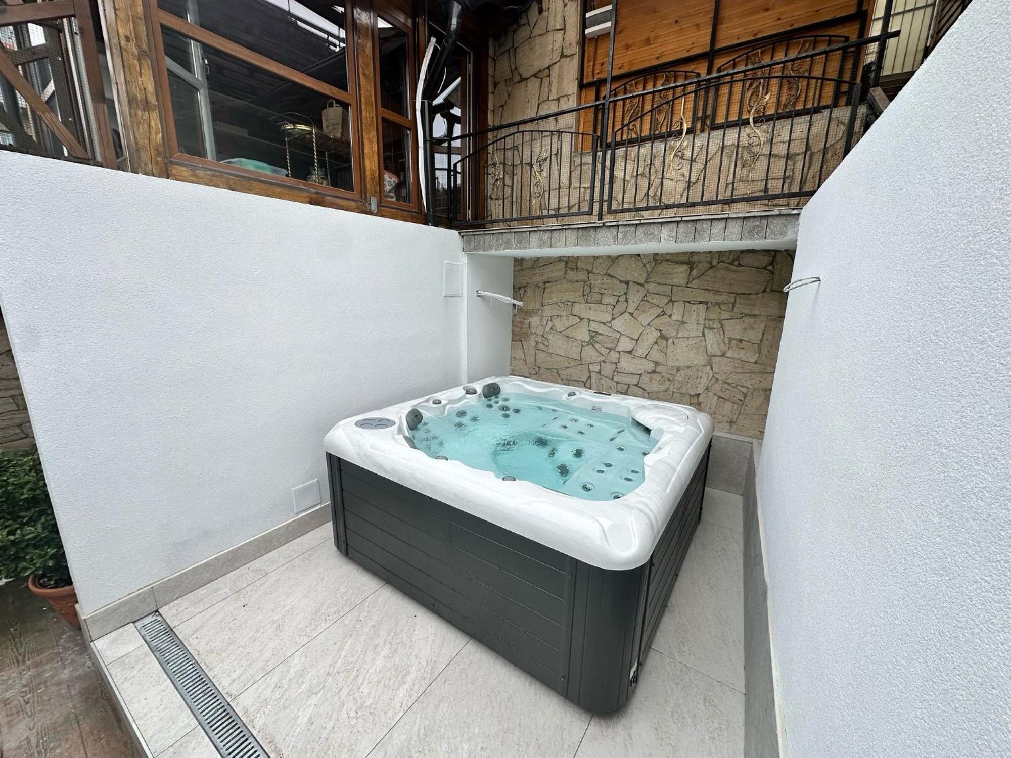 Real Home 1 Sybin Zewnętrze zdjęcie